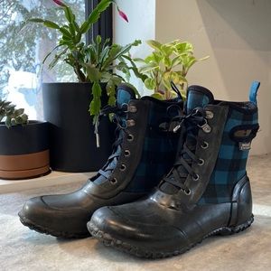BOGS Sydney Lace Waterproof Insulated Rain Boot